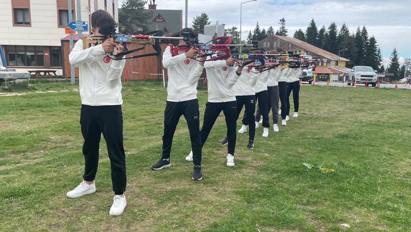 BİATHLON EYOF TAKIMI ILGAZ’DA KAMPTA